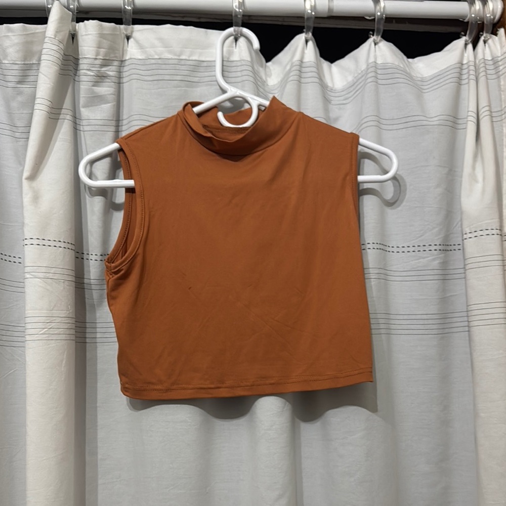 SHEIN Brown Crop Tank Top with Mandarin Collar